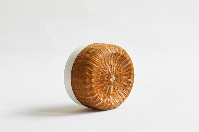 「一壶」工艺——竹丝扣瓷，不亚于西方手工奢侈品。