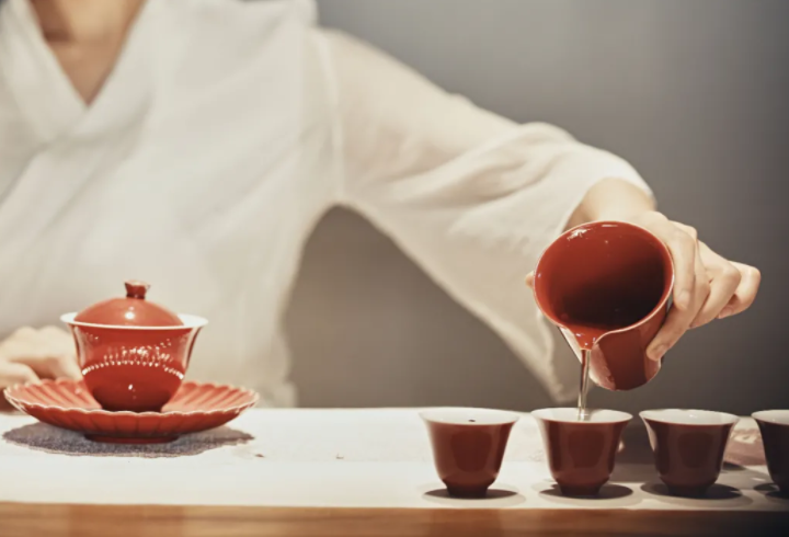 喝茶不是一种盲目的喜好，岩茶的功效与作用禁忌了解一下