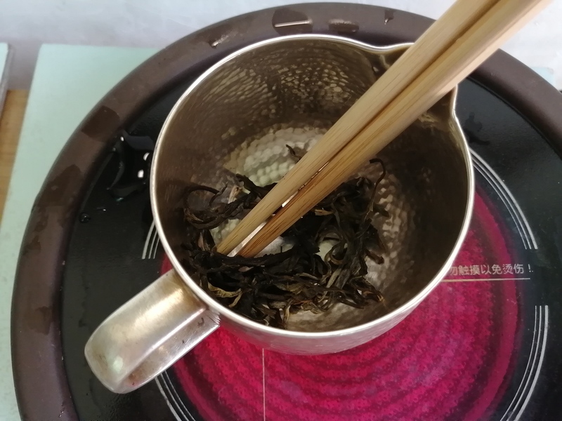 小茶控·猫耳朵单株2021春散生普：双轮烤茶，1:60g3min微沸煮茶，口感好吗？