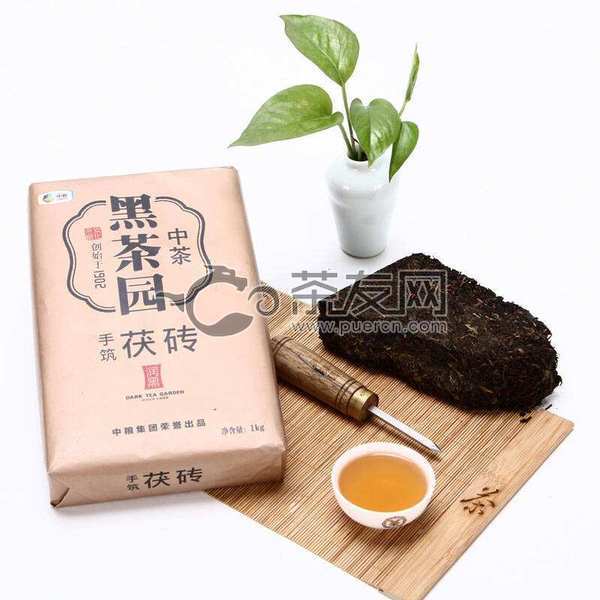 2015年中茶百年木仓 黑茶园HT2093 手筑茯砖（润黑）黑茶 1000克/盒