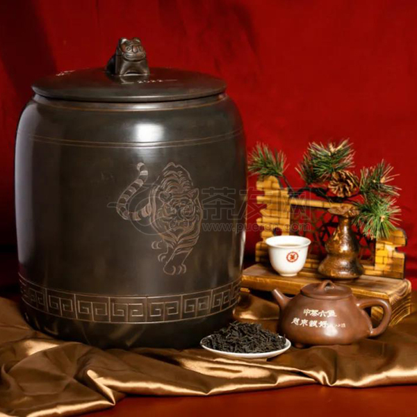 中茶窖藏六堡茶 威虎罐图片1