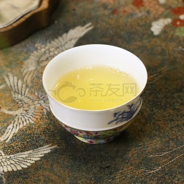 老班章珍藏精品有機(jī)茶大餅圖片3